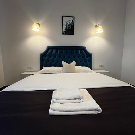 Cochet Boutique Hotel Zsilvásárhely Kültér fotó