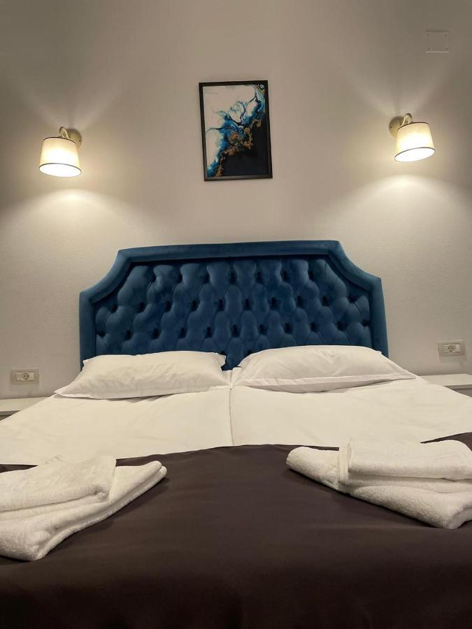 Cochet Boutique Hotel Zsilvásárhely Kültér fotó