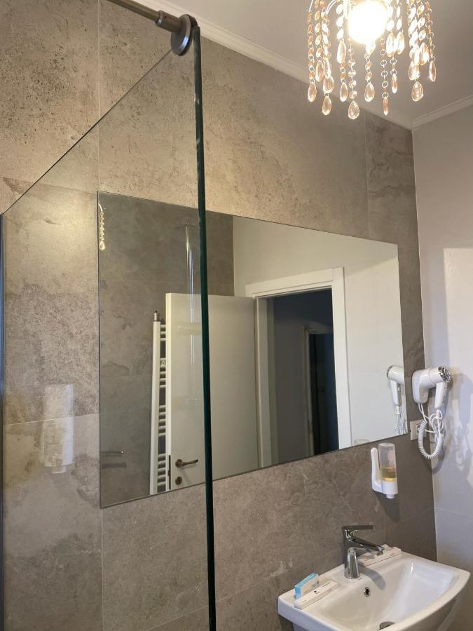 Cochet Boutique Hotel Zsilvásárhely Kültér fotó