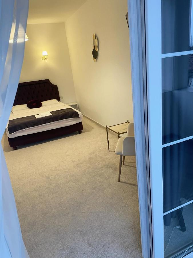 Cochet Boutique Hotel Zsilvásárhely Kültér fotó