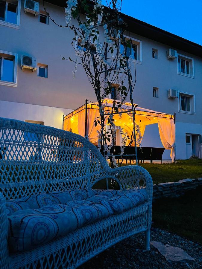 Cochet Boutique Hotel Zsilvásárhely Kültér fotó