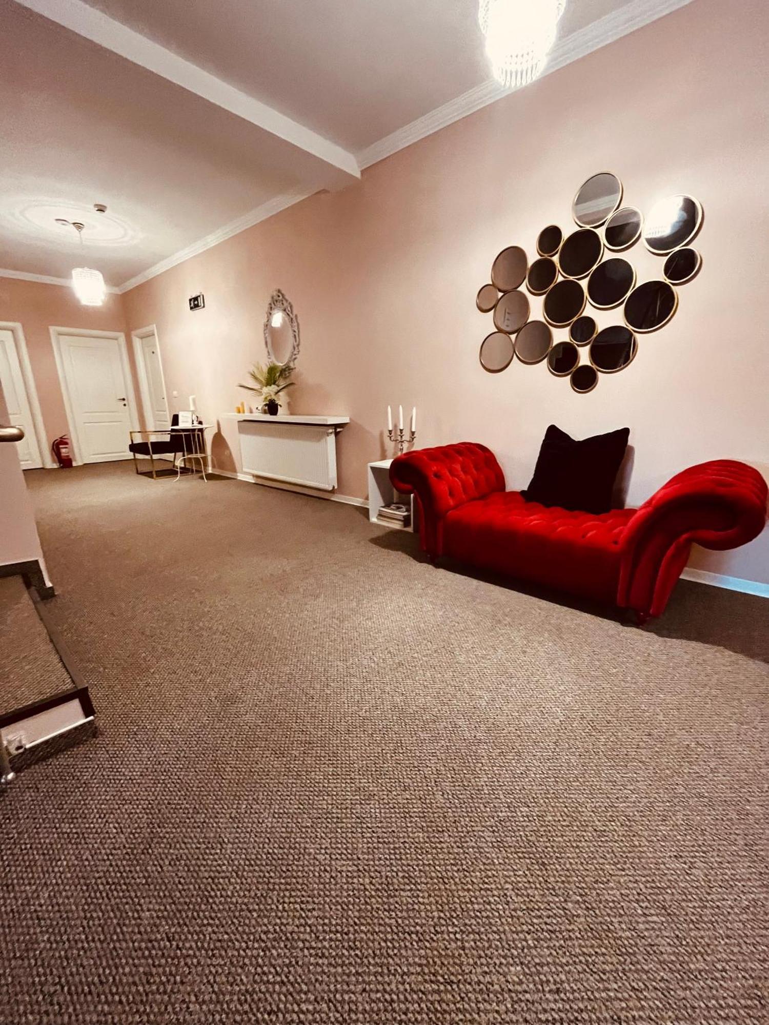 Cochet Boutique Hotel Zsilvásárhely Kültér fotó