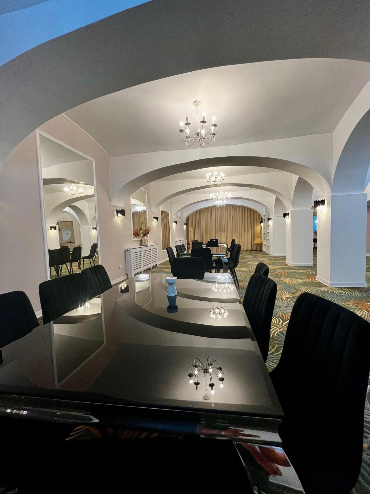 Cochet Boutique Hotel Zsilvásárhely Kültér fotó