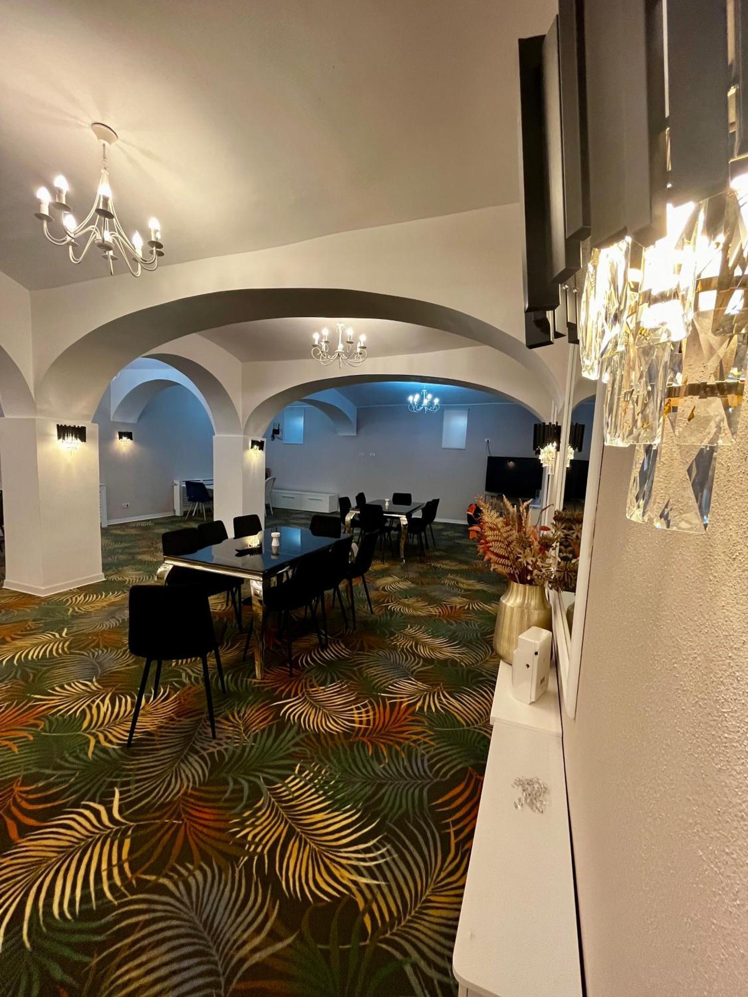 Cochet Boutique Hotel Zsilvásárhely Kültér fotó